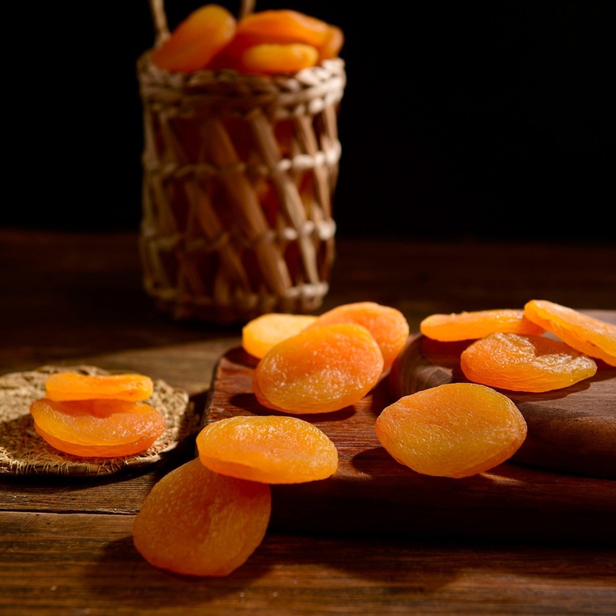 Sonnengetrocknete Aprikosen, leicht geschwefelt, 350 gr. - Naturdeluxe