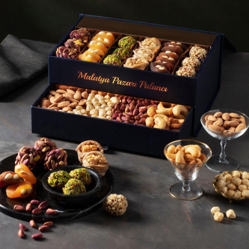 Premium Nüsse, Früchte und Delikatessen Geschenkbox - 730 gr - Naturdeluxe